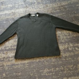 5 For 25.00/ Olive Sweater EUC/ Unisex